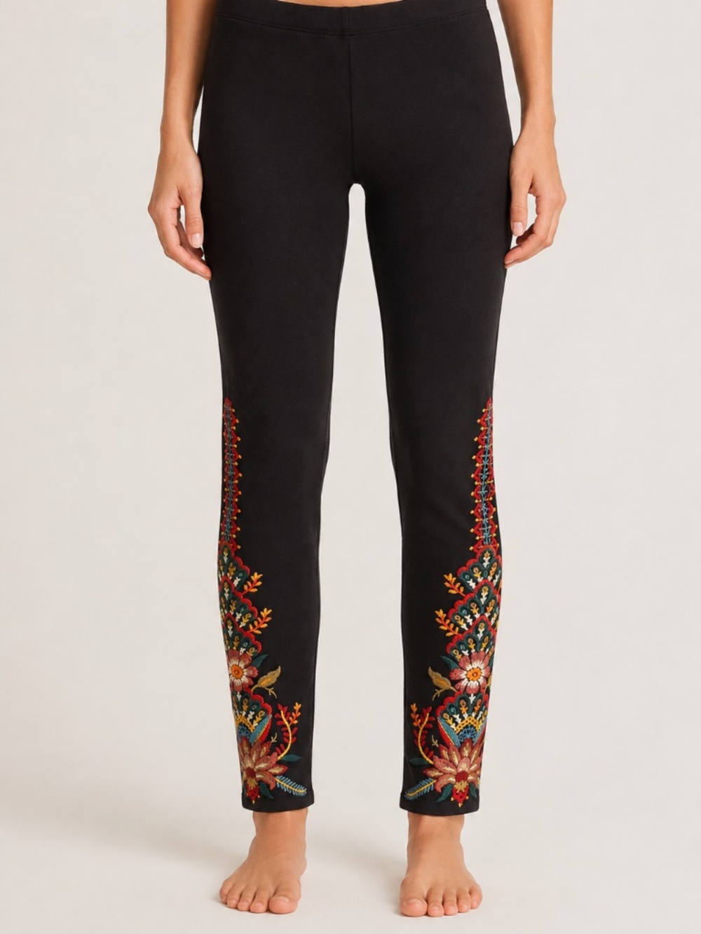 Johnny Was XS Embroidered Floral Leggings Black Stretch Pull On Boho Pants